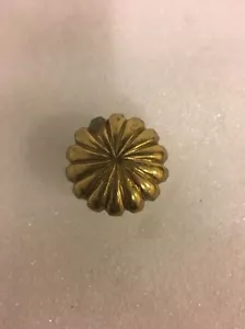 Flower Rose Petal Solid Brass 1 1/8" Cabinet Door Or Drawer Pull - Picture 1 of 8
