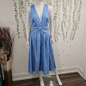 Vestido Revolve Divine Heritage Midi Cuello en V Talla S - Imagen 1 de 10