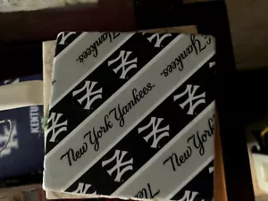 Sottobicchieri in travertino pietra naturale set di 4 MLB NEW YORK YANKEES - Foto 1 di 3