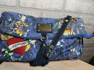 Don Ed Hardy Wristlet For The Wild Child In Me Magnetic And Zippered Closure - Picture 1 of 12