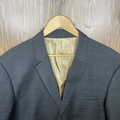 Stacy Adams Gold Sport Coat Mens 46L Gray Silver Check Polyester Double Vented - Image 1 of 4
