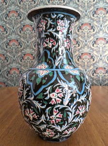 Antique Turkish Ottoman Iznik Thick Black Ceramic Glaze Vase 20th Century Art - Picture 1 of 10