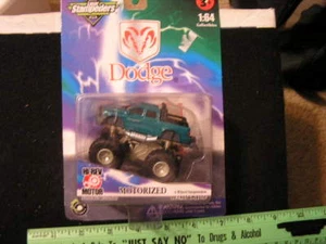 Estampadoras láser 4X4 Dodge PU escala 1/64 con suspensión real - Imagen 1 de 2