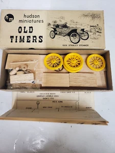 Hudson Miniatures Old Timers 1909 Stanley Steamer Car Holzmodellbausatz - Bild 1 von 1
