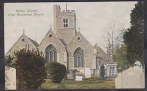 VINTAGE POSTCARD HESTON CHURCH FROM RECREATION GROUND WITH THE GARDENER,LONDON - Foto 1 di 2