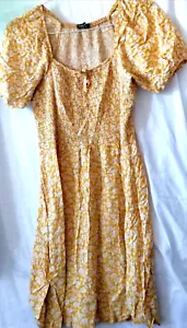 🏵️Ladies yellow floral summer short dress size 12 🏵️🌼 - Picture 1 of 9