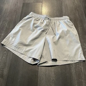 Pantalones Cortos Under Armour UA Calce Suelto Tejido Voleibol Malla Forrados Gris 1377191 Hombres Talla - Imagen 1 de 5