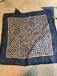 Vintage 70er 80er Jahre Polyester Schal Kornblume blau geometrisch 20 Zoll quadratisch - Bild 1 von 2