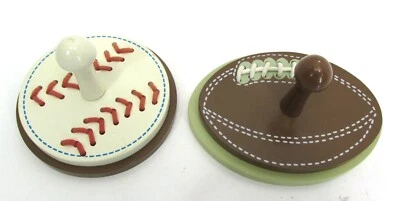Ganchos de pared de béisbol fútbol americano con temática deportiva ganchos de clavija de madera para niños habitación Foto 1 de 4