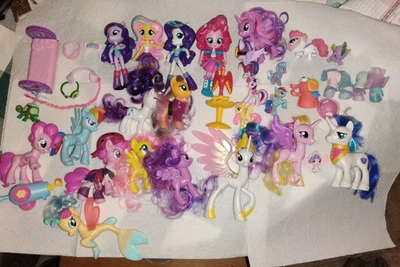 Lote de 20+ (G4) Estatuillas Ponis My Little Pony, Cepillables y NO CEPILLABLES, Gen 4 Foto 1 de 4