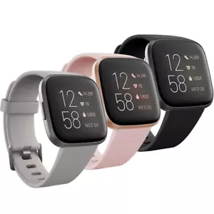 NUEVO Reloj Inteligente Fitbit Versa 2 Salud y Estado Físico Auténtico Rastreador de Actividad S&L#2 - Imagen 1 de 19