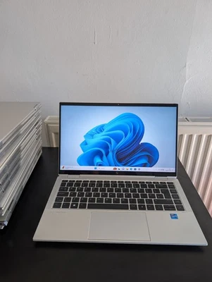 HP EliteBook 1040 x360 G8 i7-1185G7 32GB RAM 512GB SSD 14" Touch Laptop - Image 1 of 4