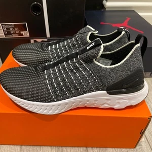 Größe 10 - Nike React Phantom Run Flyknit 2 schwarz rauchgrau CJ0277-003 - Bild 1 von 5