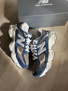 New Balance 9060 Para hombres Talla UK 8.5 Azul Marino Champiñón Blanco - Totalmente Nuevo 📦 - Imagen 1 de 6