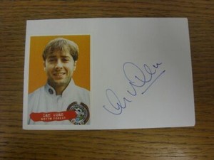 1996/1997 Autographed White Card: Nottingham Forest - Woan, Ian  (Sticker laid d