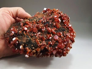 Racimo grande de cristal de vanadinita rojo cereza de doble cara - Imagen 1 de 11
