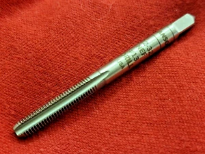 Grifo manual inferior 12-32 NEF Irwin Hanson modelo 1234 carbono Stl diestro EE. UU. 12/32 4 FL - Imagen 1 de 5