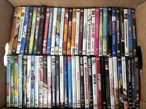 DVD Sammlung Konvolut Filme Serien Blockbuster TV Movie Auswahl Titel Videos - Bild 1 von 24
