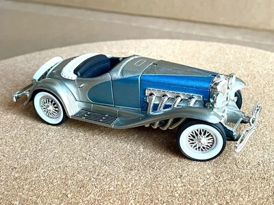 Duesenberg SSJ 1935 azul y plata 1/32 modelo de coche fundido a presión modelos de firma 32318 Foto 1 de 4