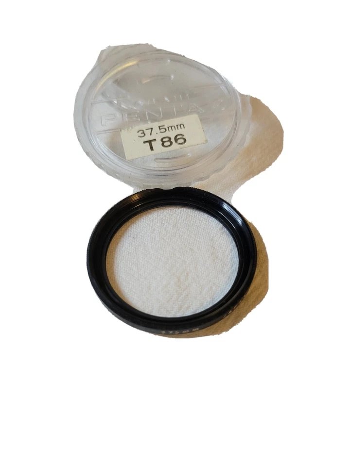 ASAHI PENTAX 37.5MM T86 CLOSE-UP LENS FOR PENTAX-110 w case - Made in Japan - Image 1 of 4