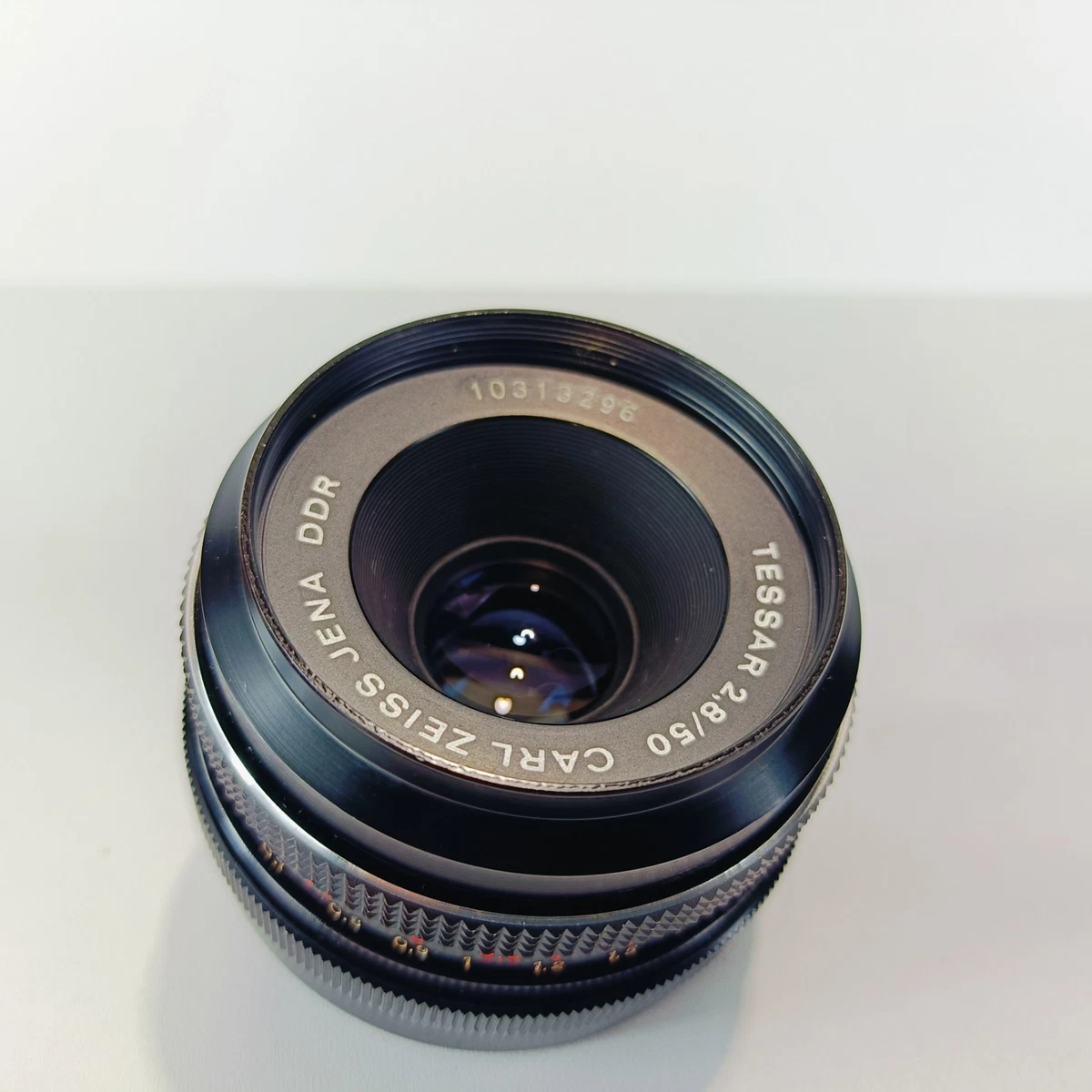 CARL ZEISS JENA TESSAR 50mm f2.8 / EXAKTAマウント レンズ ドイツ製