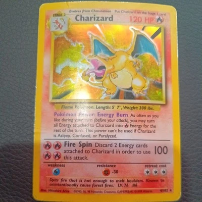 Pokémon TCG Charizard Base Set Holo Unlimited Rare Card 4/102 Vintage 1999 - Image 1 of 4