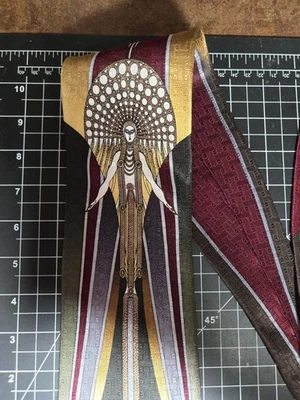 Corbata cuello erte art deco diosa reina hechicera gris verde rojo de colección Foto 1 de 4