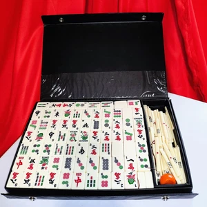 Juego y estuche MAH JONGG, Mah Jong con estacas de puntuación usados. - Imagen 1 de 10