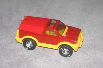 Tonka Hasbro truck jeep funRise 2002 diecast metal & plastic - Image 1 of 4