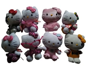 LOTTO DI 8 PELUCHE TY HELLO KITTY - Foto 1 di 1