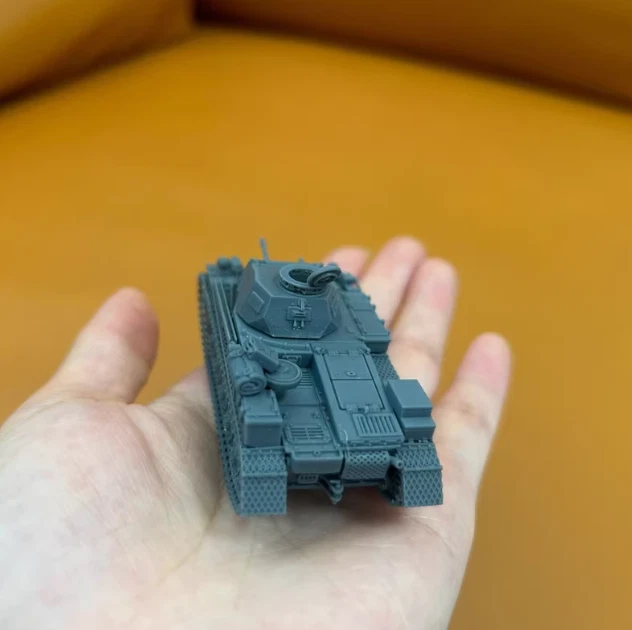 3d printed  1/72/35 PANZER 2-F 1941-42 TANK  Unpainted Model Kit - Image 1 of 4