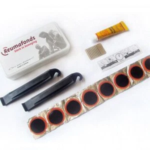 Lightweight Bike Repair Kit Portable Patching Tools for All Bike Types - Picture 1 of 12