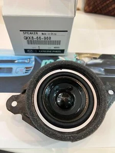 MAZDA 3 CX-5 CX-9 QUARTER PANEL BOSE Instrument Speaker GKK8-66-960 Genuine - Foto 1 di 9
