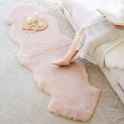 Alfombra de piel de oveja alfombra de piel de lana suave cojín de sofá 23,6 pulgadas X 62,9 pulgadas Foto 1 de 4