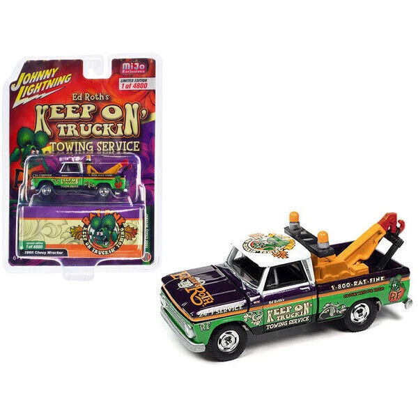 Johnny Lightning Chevrolet Wrecker 1:64 Pickup Truck - Green (JLCP7385)