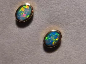 Brilliant Opal Stud Earrings , Solid 18k Yellow gold - Picture 1 of 13