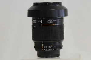 Nikon AF 35-70m F2.8D Lens w/Caps & Hood - Picture 1 of 7