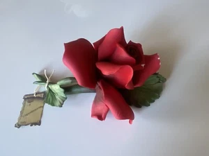 Vintage Capodimonte Fine Porcelain Red Roses New With Tag - Imagen 1 de 8