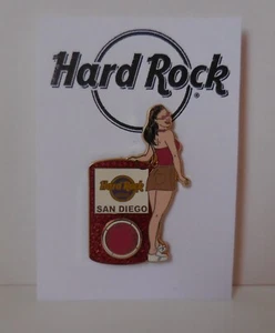 Hard Rock Cafe Hotel Pin Girl posiert mit Brille San Diego Love All Serve All Pin - Bild 1 von 2