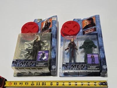 Figuras de acción Toy Biz Marvel X-Men The Movie Halle Berry As Storm + Rogue nuevas en caja Foto 1 de 4