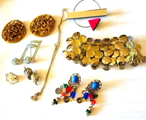 Vintage MIX SCHMUCK KONVOLUT BROSCHEN, OHRRINGE, ANHÄNGER, ARMBAND - Bild 1 von 24