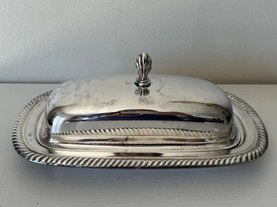 Plato de mantequilla cubierto vintage inserto de vidrio | servidor | plateado WM Rogers #887 Foto 1 de 4
