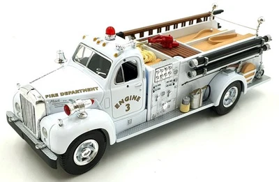 First Gear 1/34 Scale 19-2246 - 1960 Mack B-Model Pumper Engine 3 - Image 1 of 4