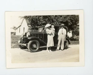 Family posing by Car automobile vintage snapshot found photo - Picture 1 of 3