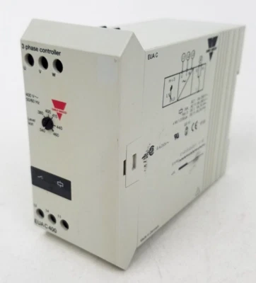 EUAC400 Carlo Gavazzi Electronic Thermostat - Next Day Option - Image 1 of 4