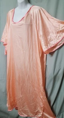 Woman Within PEACH PINK NIGHTGOWN SEXY COMFORTABLE Calf SIZE 2X 60" BUST - Image 1 of 4