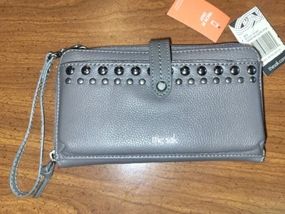 The Sak 铆钉石板灰色皮革智能手机钱包斜挎包钱包手拿包 全新 — 第 1/4 张图片