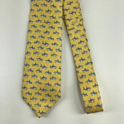 Corbata Paul Stuart 100% Seda EE. UU. Novedad Tiburón Amarillo Azul ~ 3.25" Foto 1 de 4