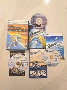 Microsoft Flight Simulator X Gold Edition (3-Disc Set PC) w/ CD Key, Manuals - Bild 1 von 12