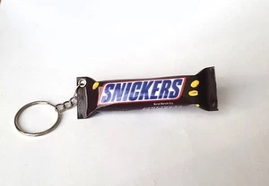 LLAVERO BARRA CHOCOLATE SNICKERS Llavero Novedad Indonesia 3D Snickers 3" Lindo - Imagen 1 de 10